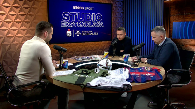 W 27. odcinku programu "Studio Ekstraklasa" gośćmi Sebastiana Staszewskiego są Roman Kołtoń i Ariel Borysiuk.

W każdym odcinku eksperci podsumowują najciekawsze wydarzenia kolejki PKO Bank Polski Ekstraklasy. Oglądaj w poniedziałki o 20:00 NA ŻYWO w Interii! Partnerem projektu jest PKO Bank Polski.
