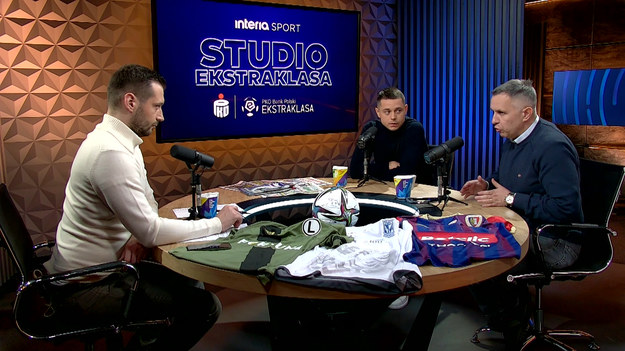 W 27. odcinku programu "Studio Ekstraklasa" gośćmi Sebastiana Staszewskiego są Roman Kołtoń i Ariel Borysiuk.

W każdym odcinku eksperci podsumowują najciekawsze wydarzenia kolejki PKO Bank Polski Ekstraklasy. Oglądaj w poniedziałki o 20:00 NA ŻYWO w Interii! Partnerem projektu jest PKO Bank Polski.
