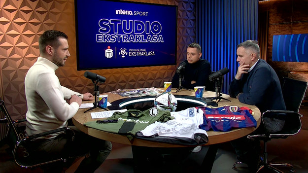 W 27. odcinku programu "Studio Ekstraklasa" gośćmi Sebastiana Staszewskiego są Roman Kołtoń i Ariel Borysiuk.

W każdym odcinku eksperci podsumowują najciekawsze wydarzenia kolejki PKO Bank Polski Ekstraklasy. Oglądaj w poniedziałki o 20:00 NA ŻYWO w Interii! Partnerem projektu jest PKO Bank Polski.
