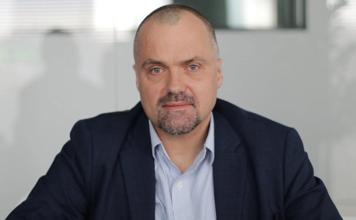 "Prezydent Duda jest prawnikiem i waży słowa, natomiast to, co powiedział w CNN, jest jasne: zbrodnia w Buczy i inne zbrodnie noszą znamiona ludobójstwa" - mówił w Porannej rozmowie w RMF FM Jakub Kumoch, szef Biura Polityki Międzynarodowej Kancelarii Prezydenta. "To jest do ustalenia przez trybunały, w jakim zakresie Władimir Putin ponosi za to odpowiedzialność, a na pewno ponosi" - dodał gość Roberta Mazurka.