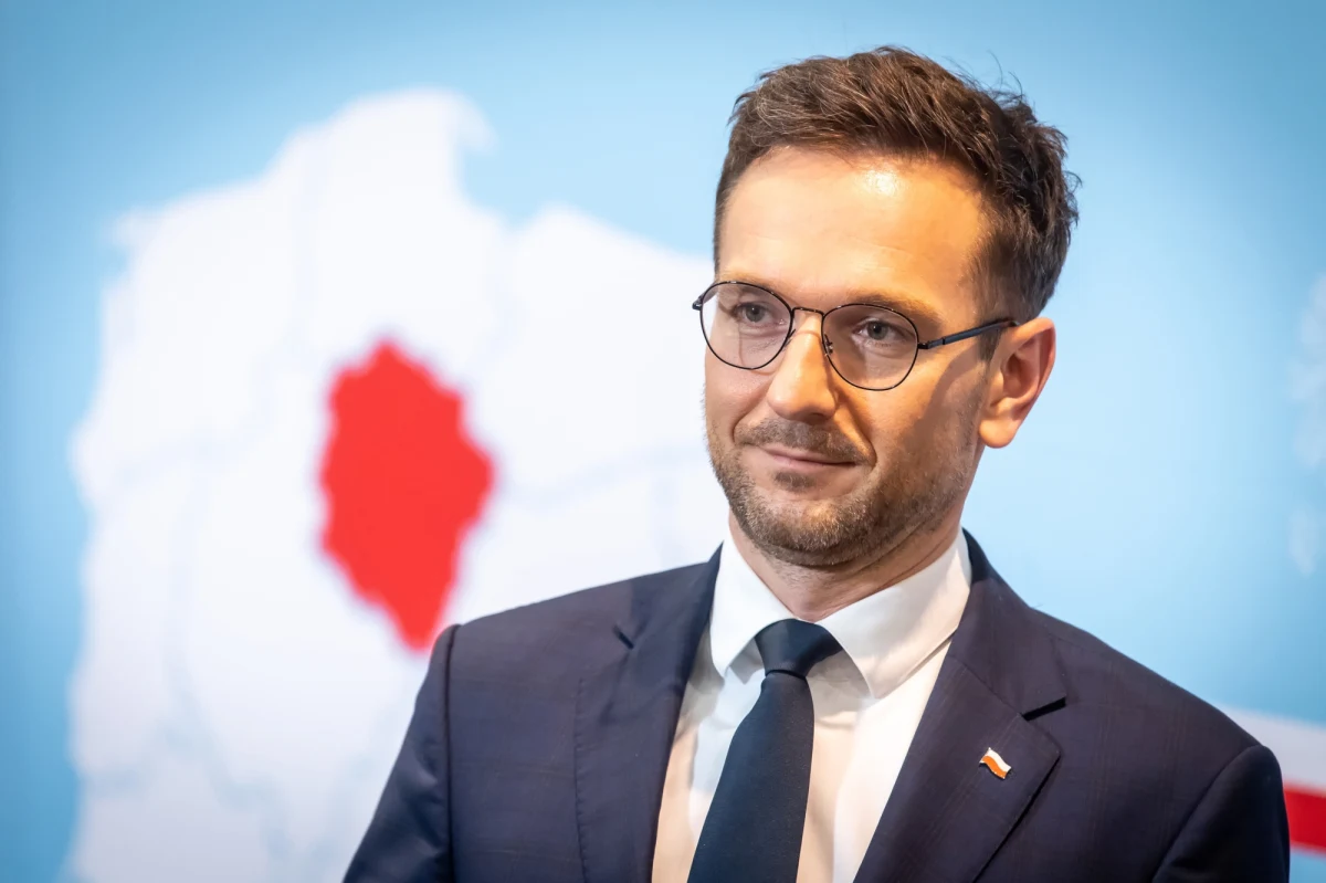 Prezydent Andrzej Duda powołał Waldemara Budę na ministra rozwoju i technologii. Tym samym potwierdziły się wcześniejsze informacje dziennikarzy RMF FM, że Buda zastąpi na tym stanowisku zdymisjonowanego Piotra Nowaka. 