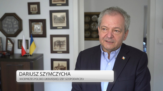 – Wśród uchodźców z Ukrainy około połowę stanowią dzieci, więc nie mogą pracować. Z pozostałego miliona jakaś część to babcie, które z tymi dziećmi przyjechały. Tak więc realnie na polski rynek pracy może napłynąć około 600 tys. osób – mówi Dariusz Szymczycha, wiceprezes Polsko-Ukraińskiej Izby Gospodarczej. Jak ocenia, w Polsce nie zabraknie dla nich pracy, a firmy – w obliczu ciągnących się od lat problemów z niedoborem kadr – czekają na napływ nowych pracowników. Muszą jednak pamiętać, że większość z nich będą stanowić matki z dziećmi, dlatego rynek musi zaoferować im elastyczne formy zatrudnienia w zawodach, które mogą wykonywać kobiety.