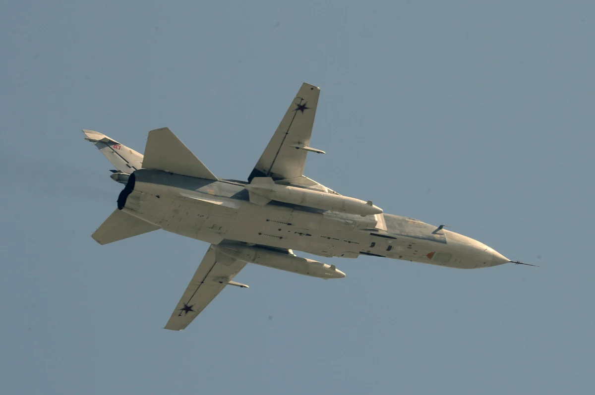 Rosja zorganizowała w sobotę ćwiczenia wojskowe w Kaliningradzie – poinformowała agencja Interfax, cytując dowództwo Floty Bałtyckiej. Jak zauważa agencja Reutera, ćwiczenia odbyły się kilka dni po tym, jak wiceminister spraw zagranicznych Rosji ostrzegł kraje europejskie przed jakimikolwiek działaniami wymierzonymi w obwód kaliningradzki. 