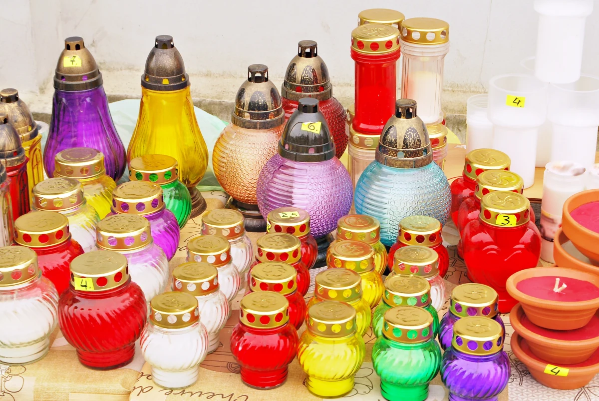 Prezydent Olsztyna Piotr Grzymowicz złożył wieniec pod olsztyńskim pomnikiem ofiar katastrofy smoleńskiej. "To był dla nas wszystkich dzień tragiczny, zginęło wielu wspaniałych ludzi" - mówił, wspominając 10 kwietnia 2010 roku.