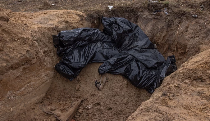 Masowy grób we wsi Buzowa. Rosjanie zabili kilkudziesięciu cywilów