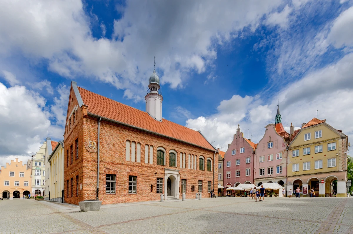 We wtorek w Olsztynie odbędzie się marsz protestacyjny pracowników urzędu miasta i innych miejskich instytucji. W ten sposób protestujący chcą zwrócić uwagę na problem niskiego wynagrodzenia. Spór w tej sprawie trwa już od grudnia zeszłego roku.