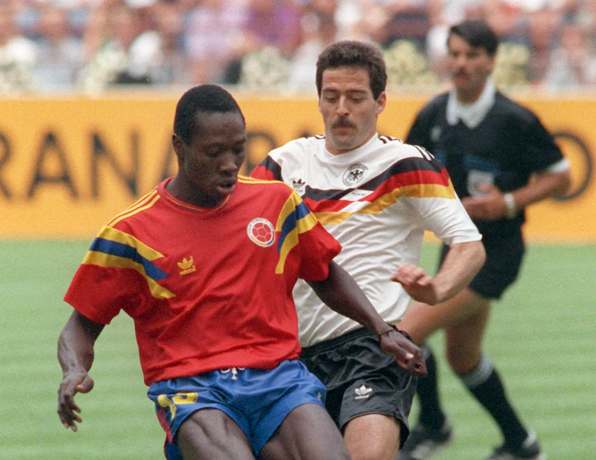 Były kapitan reprezentacji Kolumbii w piłce nożnej Freddy Rincon jest w stanie krytycznym po wypadku samochodowym, do którego doszło w mieście Cali. Ma poważne obrażenia głowy.