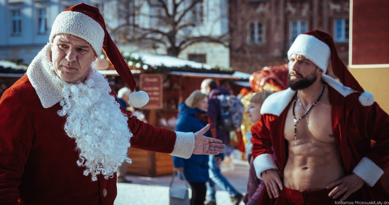 "Listy do M." wracają! Trwają intensywne prace nad najnowszą odsłoną historii, którą pokochali wszyscy Polacy. Każdy kolejny film przyciągał do kin coraz większą liczbę fanów. Widzowie mogą liczyć na kontynuację ulubionych wątków, ale pojawią się także nowe postaci. 