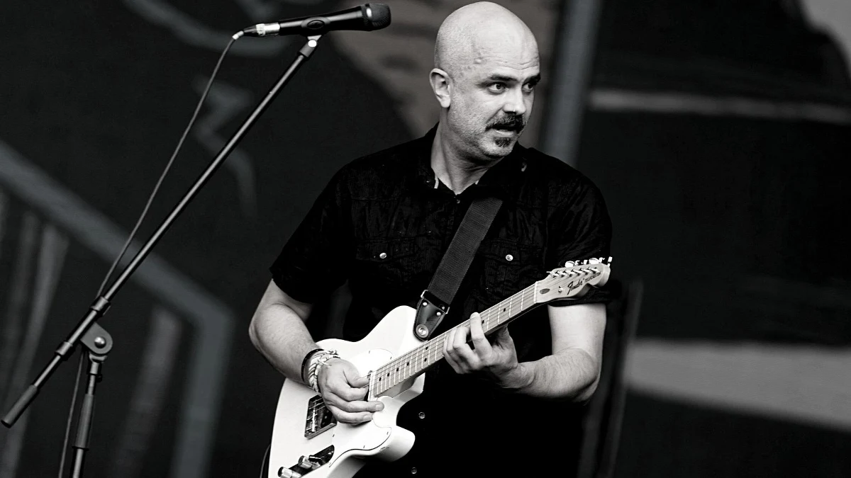 W nocy z poniedziałku na wtorek zmarł Jacek "Budyń" Szymkiewicz założyciel i lider zespołu „Pogodno”. O śmierci artysty poinformowała jego żona.