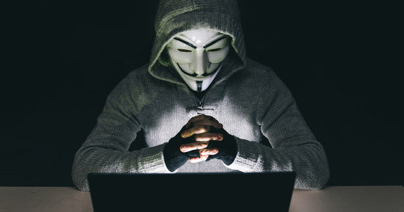 Kolektyw Anonymous poinformował o kolejnym cyberataku na Rosję. W wyniku cyberwojny z Kremlem udało im się przejąć 600 tysięcy wiadomości e-mail. Ponad 200 tysięcy pochodzi z Rosyjskiego Ministerstwa Kultury.
