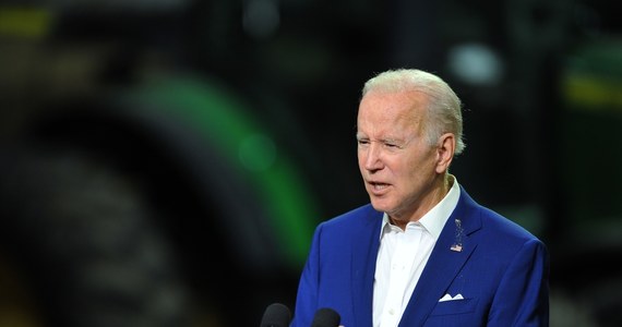 Prezydent USA Joe Biden po raz pierwszy oświadczył, że pojawia się coraz więcej dowodów, iż rosyjska inwazja na Ukrainę jest ludobójstwem. Dodał jednak, że ostateczna ocena zależy od prawników. Biden tym samym podtrzymał swoją wcześniejszą opinię wyrażoną podczas przemowienia w fabryce eatanolu w Menlo, w stanie Iowa.