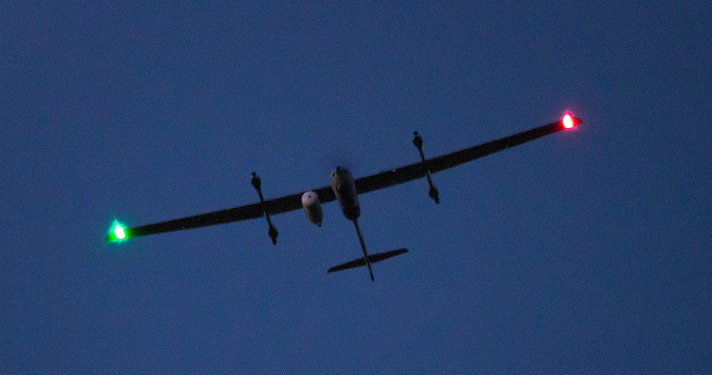 Zespół odpowiedzialny w ramach Lockheed Martin za zaawansowane i tajne projekty ustanowił właśnie nowy rekord dla dronów Grupy 2, tj. w przedziale wagowym 5-25 kilogramów, utrzymując swój bezzałogowy statek w powietrzu przez 39 godzin, 17 minut i 7 sekund. 