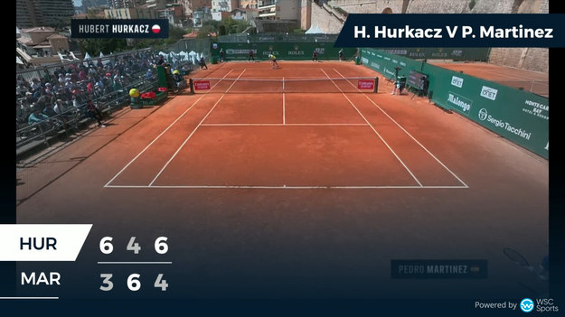 Rozstawiony z numerem 11 Hubert Hurkacz nie bez kłopotów uporał się z Pedro Martinezem 6-3, 4-6, 6-4 w 2. rundzie turnieju ATP Master 1000 w Monte Carlo. Pula nagród w turnieju wynosi 5,415,410 euro. - Dosyć nieprzyjemna atmosfera panowała podczas tego meczu - ocenił komentator Polsatu Sport Tomasz Tomaszewski.

