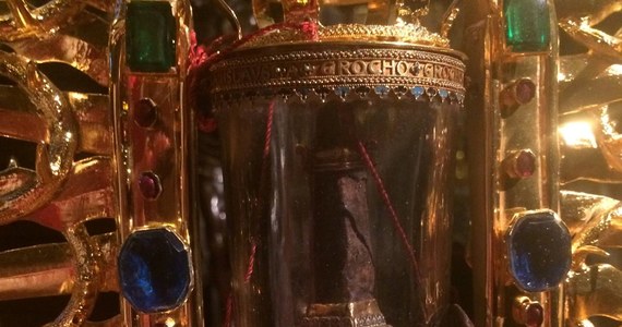 Już prawie 600 lat katedra wawelska przechowuje cenną relikwię - fragment gwoździa z Golgoty. Ma on pochodzić z krzyża, na którym umarł Chrystus. W Wielki Piątek zostanie wystawiony do adoracji dla wiernych na specjalnym nabożeństwie.