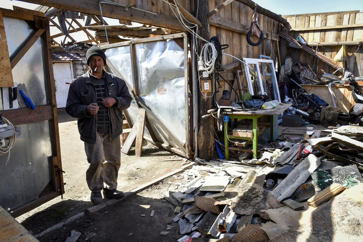 Po raz pierwszy od rozpoczęcia rosyjskiej inwazji amerykańscy politycy odwiedzili Ukrainę. W Kijowie i okolicach przebywali kongresmeni z Partii Republikańskiej: senator Steve Daines i zasiadająca w Izbie Reprezentantów Victoria Spartz - podaje "New York Times".