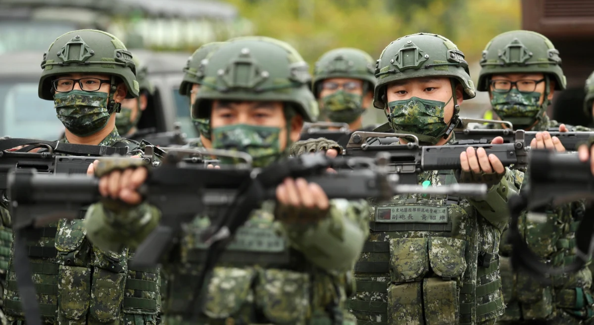 ​Chińskie wojsko przeprowadzi ćwiczenia w pobliżu Tajwanu w odpowiedzi na "błędne sygnały", jakie Stany Zjednoczone wysyłają do tego kraju - przekazała chińska telewizja. Delegacja członków Kongresu Stanów Zjednoczonych przyleciała wczoraj do Tajpej.