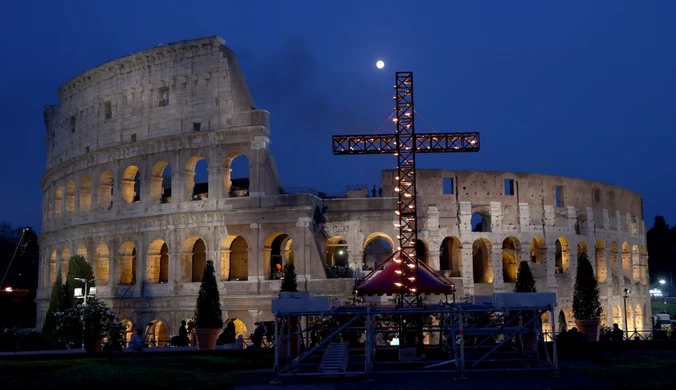 Watykan: Droga Krzyżowa w Koloseum. Wspólne rozważanie Ukrainki i Rosjanki