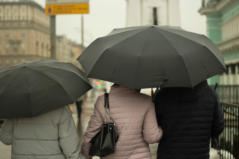 Prognoza pogody na poniedziałek. Coraz więcej opadów