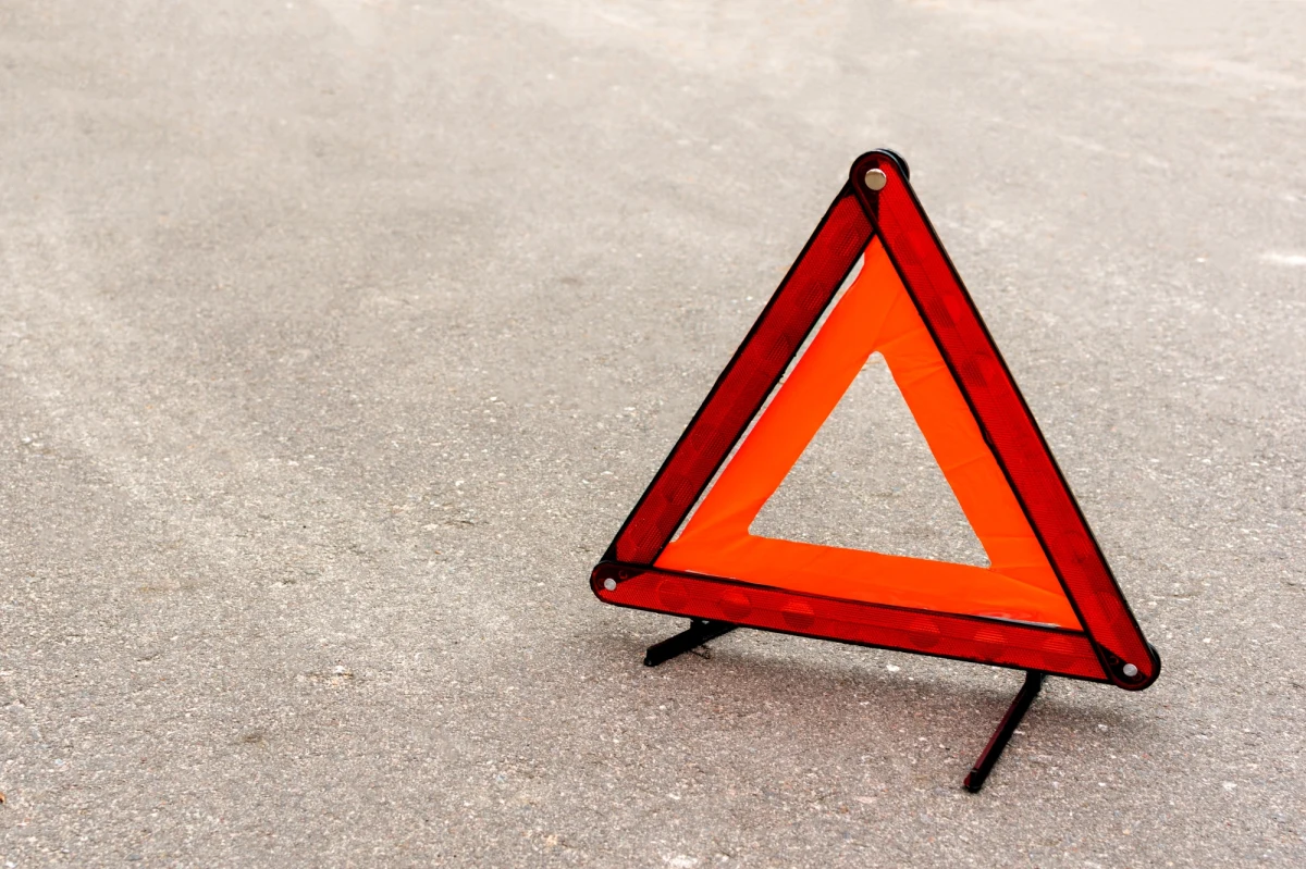 Jeśli jesteście w drodze – uważajcie. Cztery samochody osobowe zderzyły się na autostradzie A4 na Dolnym Śląsku. Na trasie były duże utrudnienia w ruchu i ogromny, 6-kilometrowy korek. 