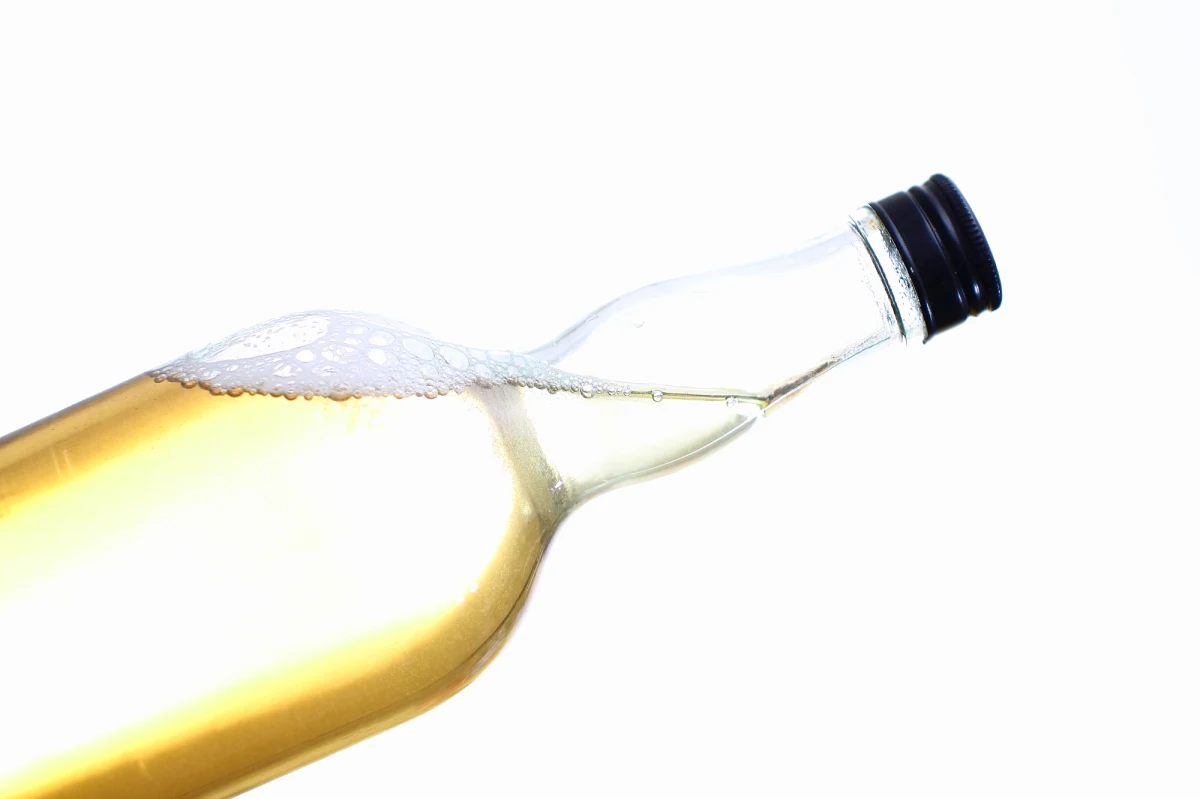 14-latek z Opoczna, który wspólnie z kolegami pił alkohol trafił do szpitala. Policja wyjaśnia skąd dzieci wzięły alkohol.

 