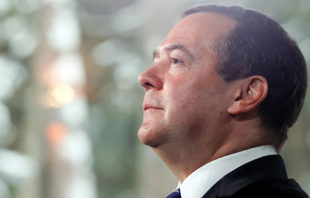 ​Wiceprzewodniczący rosyjskiej Rady Bezpieczeństwa i były prezydent Dmitrij Miedwiediew powiedział, że Rosja powinna być gotowa na agresywne działania NATO.