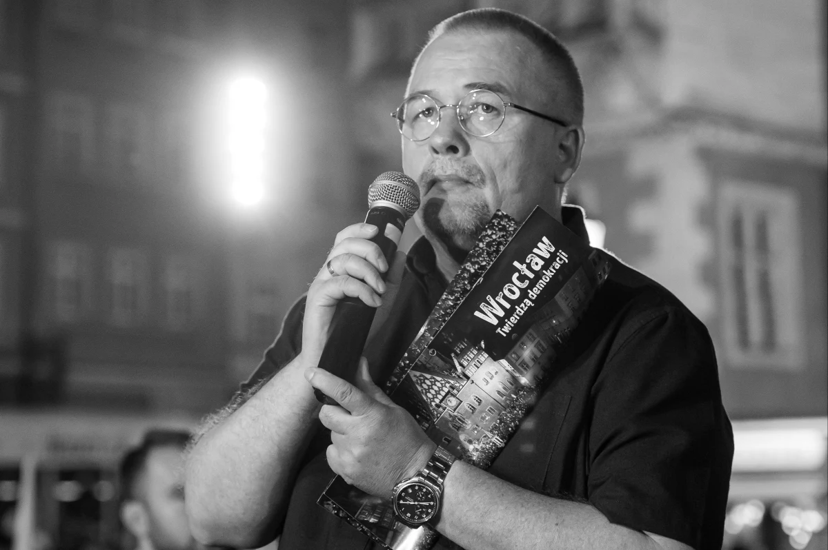 W wieku 60 lat zmarł Jarosław Hyk, opozycjonista w okresie PRL, działacz Solidarności Walczącej. "Wrocław zawsze będzie pamiętał o swoich legendach" - napisał prezydent Wrocławia Jacek Sutryk.