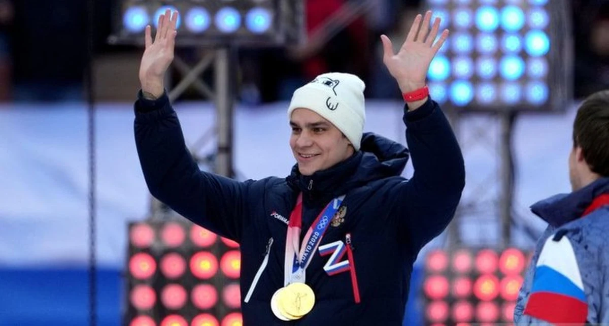 Dwukrotny mistrz olimpijski i wielokrotny medalista mistrzostw świata w pływaniu Rosjanin Jewgienij Ryłow został zdyskwalifikowany na dziewięć miesięcy po udziale w wiecu poparcia dla Władimira Putina na stadionie Łużniki.