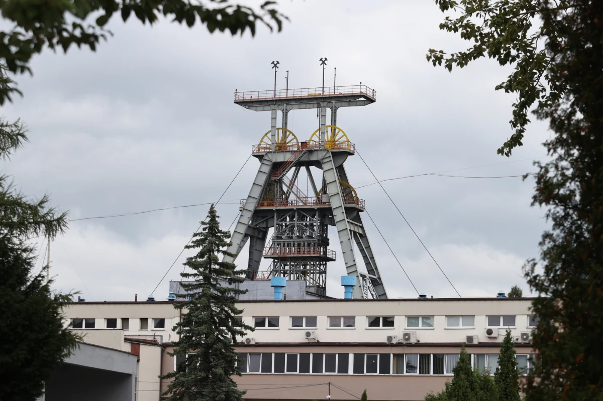 Kolejny wypadek w górnictwie. W kopalni Zofiówka w Jastrzębiu-Zdroju poszukiwanych jest 10 górników.