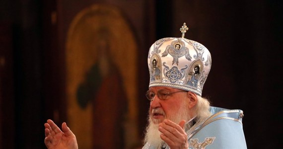 Zwierzchnik rosyjskiego Kościoła prawosławnego patriarcha Cyryl, który otwarcie poparł inwazję Rosji na Ukrainę, powiedział, że ma nadzieję, że wojna szybko się to skończy. Ponownie nie potępił jednak działań Kremla. 