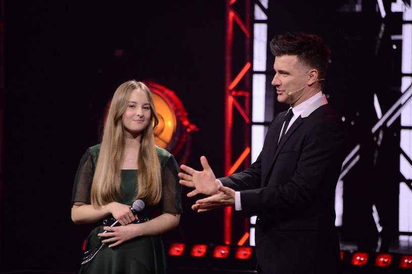 "Myślę, że to nie koniec, to dopiero początek" - napisała na Instagramie Alicja Górzyńska, która znalazła się w ścisłym finale piątej edycji "The Voice Kids". Podopieczna Dawida Kwiatkowskiego z przytupem powróciła do programu, z którego musiała zrezygnować z powodów osobistych.