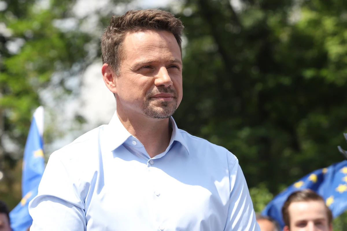 ​Prezydent Warszawy Rafał Trzaskowski zapowiedział, że najbliższe kilka dni spędzi w Stanach Zjednoczonych. Ma spotkać się z przedstawicielami amerykańskiej administracji, Kongresu i liderami sektora pozarządowego. Jego zdaniem Polska i Warszawa potrzebują wsparcia ze względu na konsekwencje trwającej wojny.