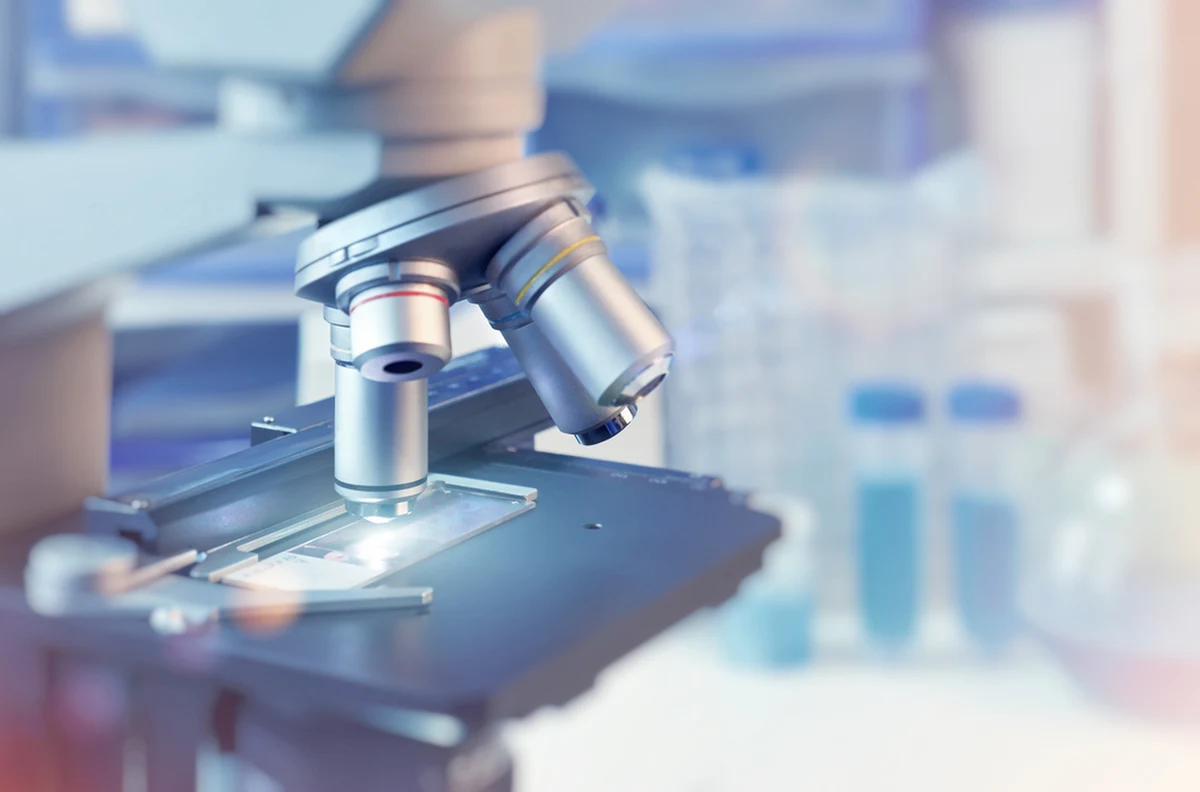 ​Naukowcy z Uniwersytetu Jagiellońskiego stworzyli kwantowy nanomagnes o wyjątkowych właściwościach. To krok w kierunku nowych rodzajów komputerowych pamięci i procesorów.