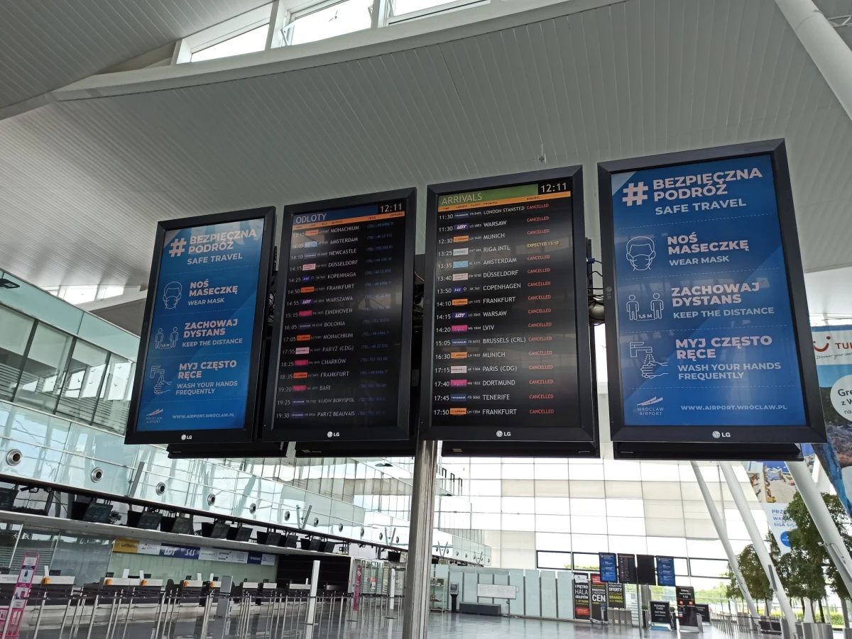 Ponad 80 kierunków mają do wyboru pasażerowie, którzy zdecydują się lecieć na majówkę z Portu Lotniczego Wrocław. Władze lotniska zapewniają, że wszystkie rejsy są niezagrożone i będą się odbywać zgodnie z harmonogramem.