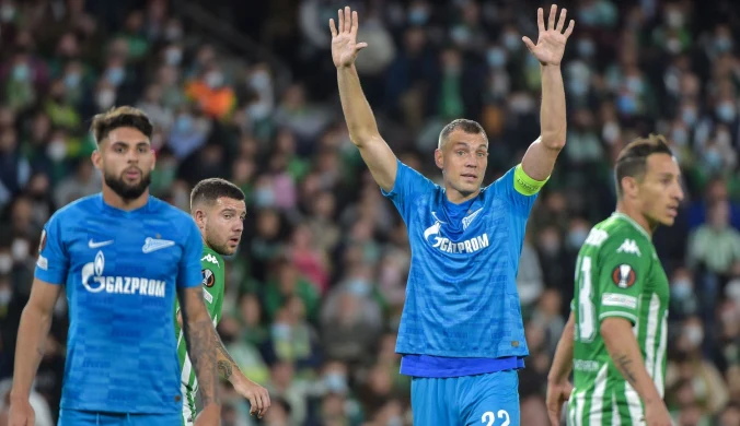 Zagraniczni sponsorzy piłkarskich klubów nie wycofują się z Rosji 