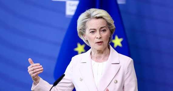 Szefowa Komisji Europejskiej Ursula von der Leyen powiedziała w środę, po wstrzymaniu dostaw rosyjskiego gazu do Polski i Bułgarii, że celem Unii Europejskiej jest uniezależnienie się od paliw kopalnych z Rosji.