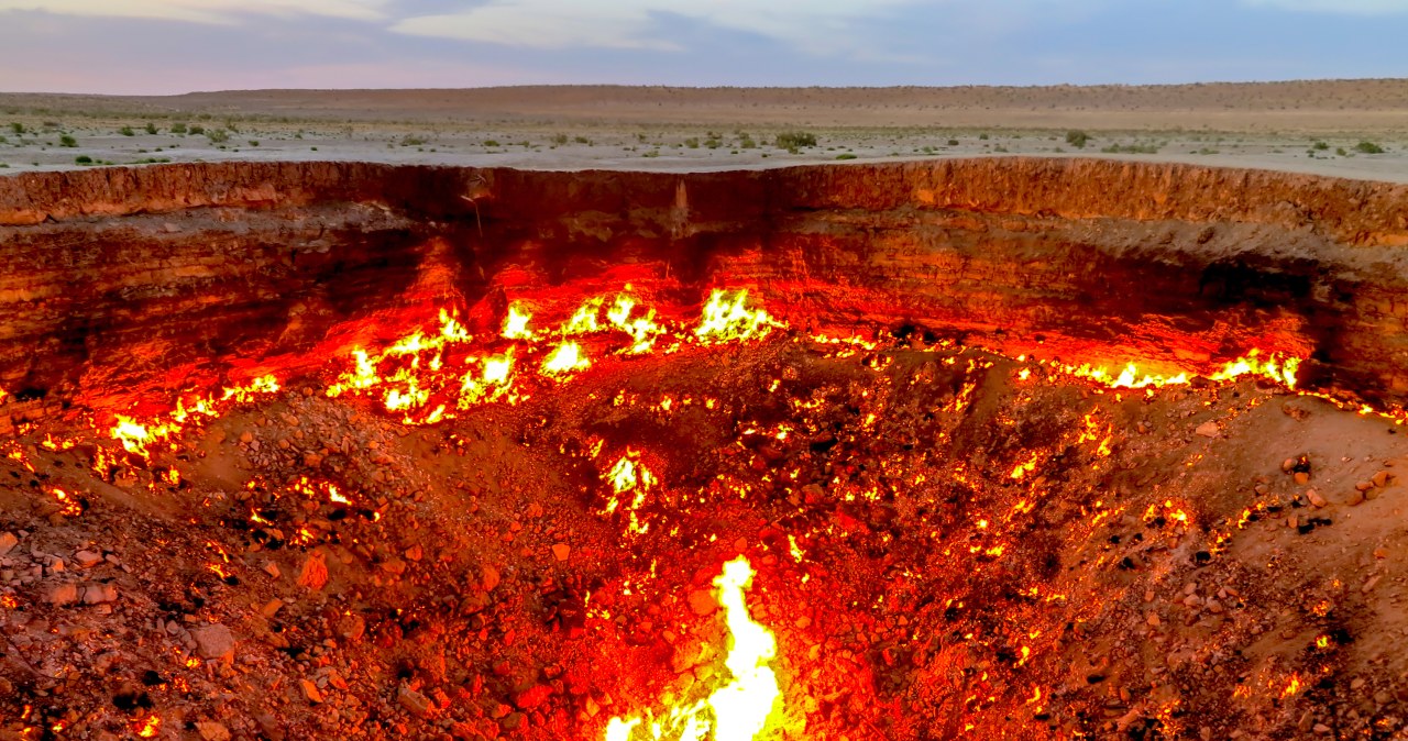 "Wrota Piekieł" przygasają. Turkmenistan ogranicza ogień po pół wieku