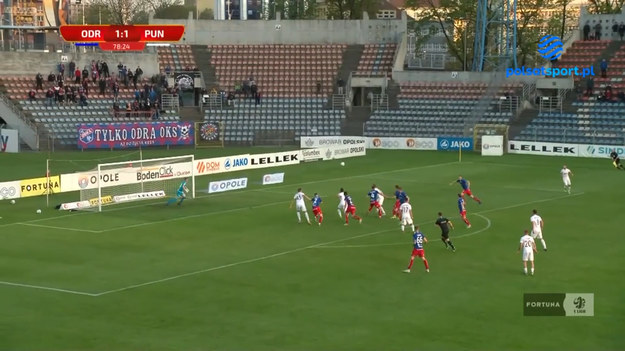 Odra Opole - Puszcza Niepołomice 1-2 (1-0)
Bramki: Mikinic 6 (rz.k.) - Mroziński 49, Kościelny 79.