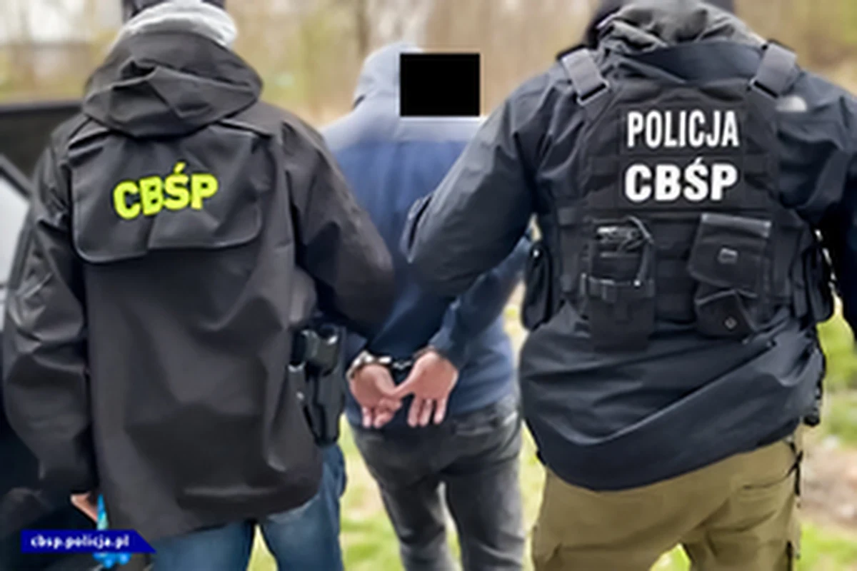 16 osób podejrzanych o oszustwa przy pracach rozbiórkowych i składowaniu odpadów pokopalnianych zostało zatrzymanych na Śląsku. Według śledczych odpady niebezpieczne m.in. podkłady kolejowe impregnowane środkami chemicznymi, zamiast neutralizowania były zakopywane.

