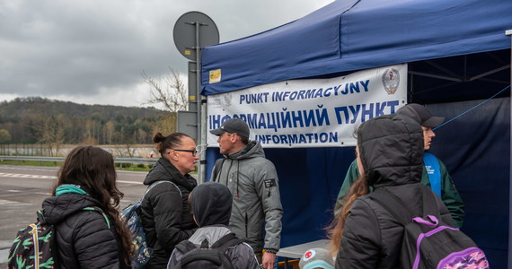 Nowelizacja specustawy pomocowej wydłuża o 60 dni termin wypłaty świadczeń za pomoc uchodźcom z Ukrainy. Prezydent Andrzej Duda podpisał nowelizację ustawy.