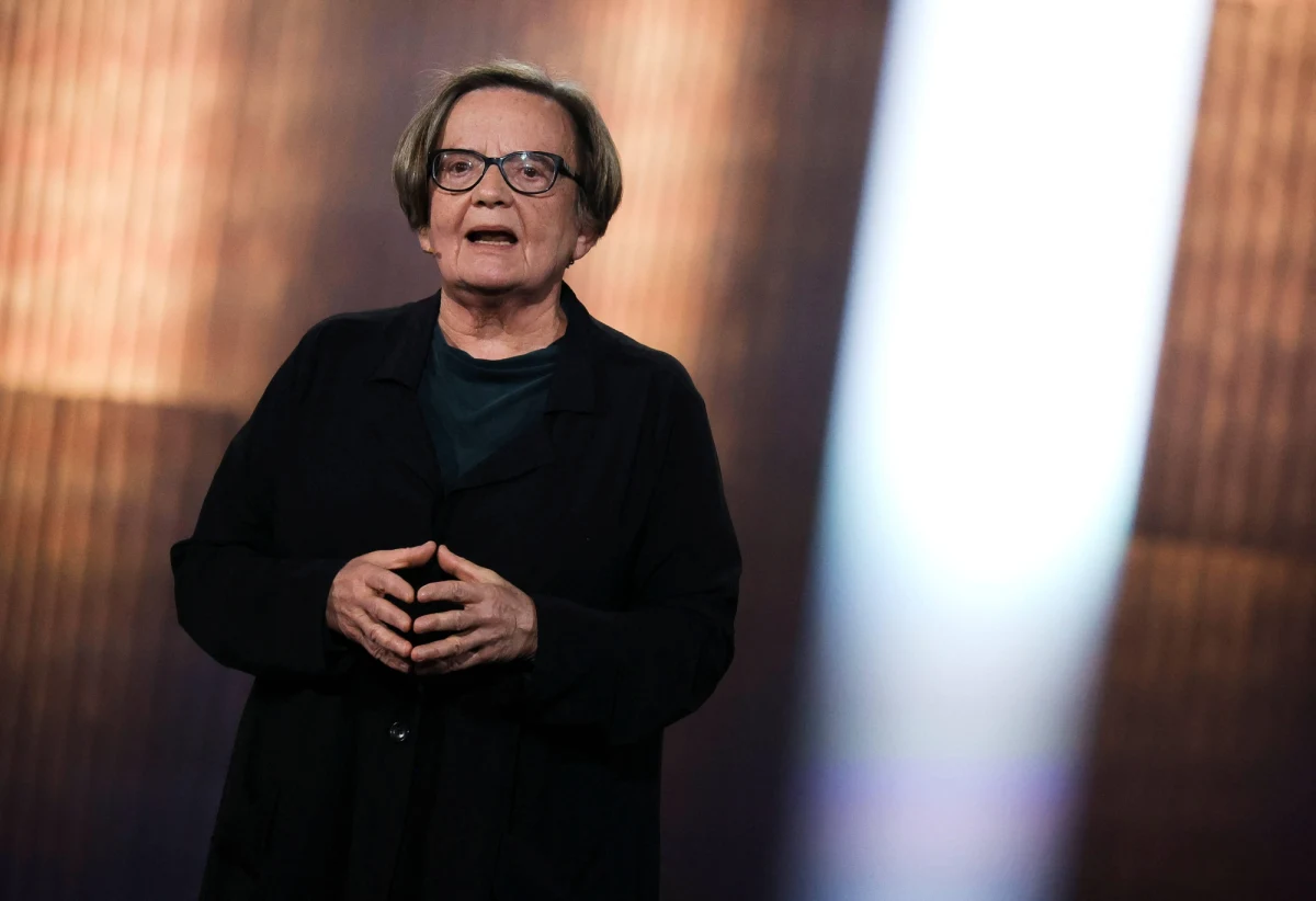 Agnieszka Holland została przewodniczącą jury, które przyzna nagrodę Złote Oko najlepszemu filmowi dokumentalnemu prezentowanemu podczas 75. festiwalu w Cannes. Oprócz polskiej reżyserki w gremium zasiądą Iryna Tsilyk, Pierre Deladonchamps, Hicham Falah i Alex Vicente.