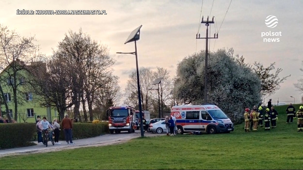 Tragicznie zaczął sie długi weekend. W "Wydarzeniach" śmiertelny wypadek w Kudowie-Zdroju. Pod kołami samochodu, na oczach matki zginęła dziewięcioletnia dziewczynka. Kierowca auta zbiegł, ale szybko zatrzymała go policja. Materiał przygotował Robert Gusta.