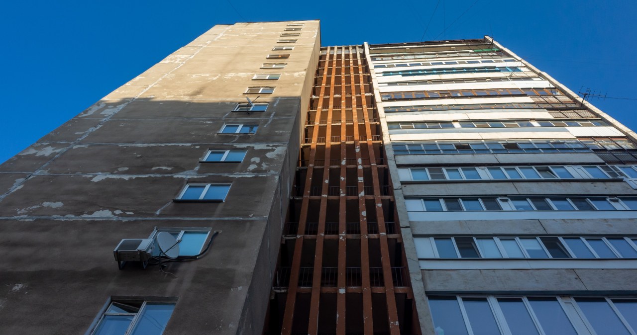 Te mieszkania nagrzewają się najbardziej. W upał zastosuj prosty trik