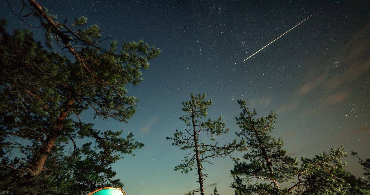 Dwa roje meteorów w kwietniu. Kiedy spojrzeć w niebo?