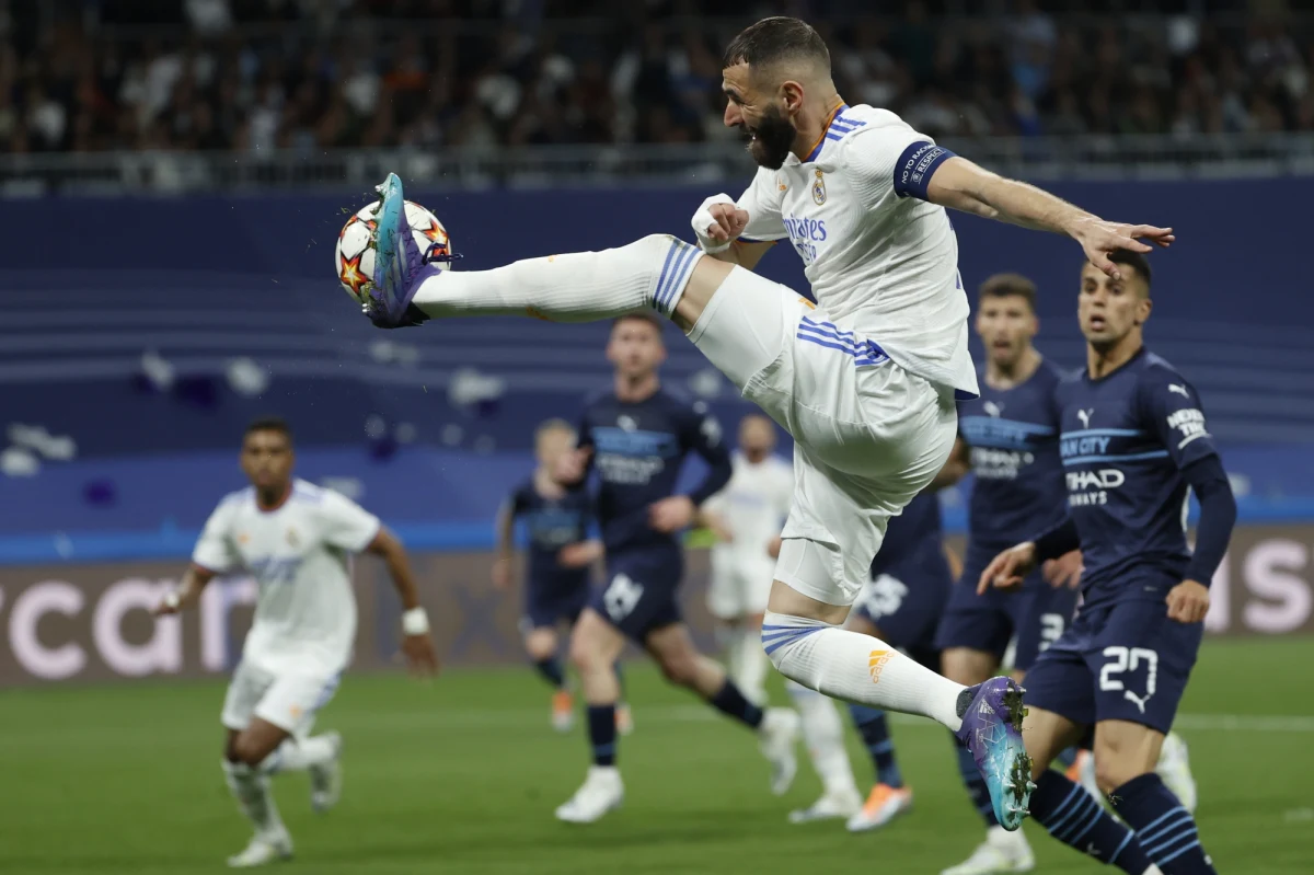 Real Madryt wygrał po dogrywce z Manchesterem City 3:1 w rewanżowym meczu półfinałowym i awansował do finału piłkarskiej Ligi Mistrzów. Pierwszy mecz w Anglii "Królewscy" przegrali 3:4.