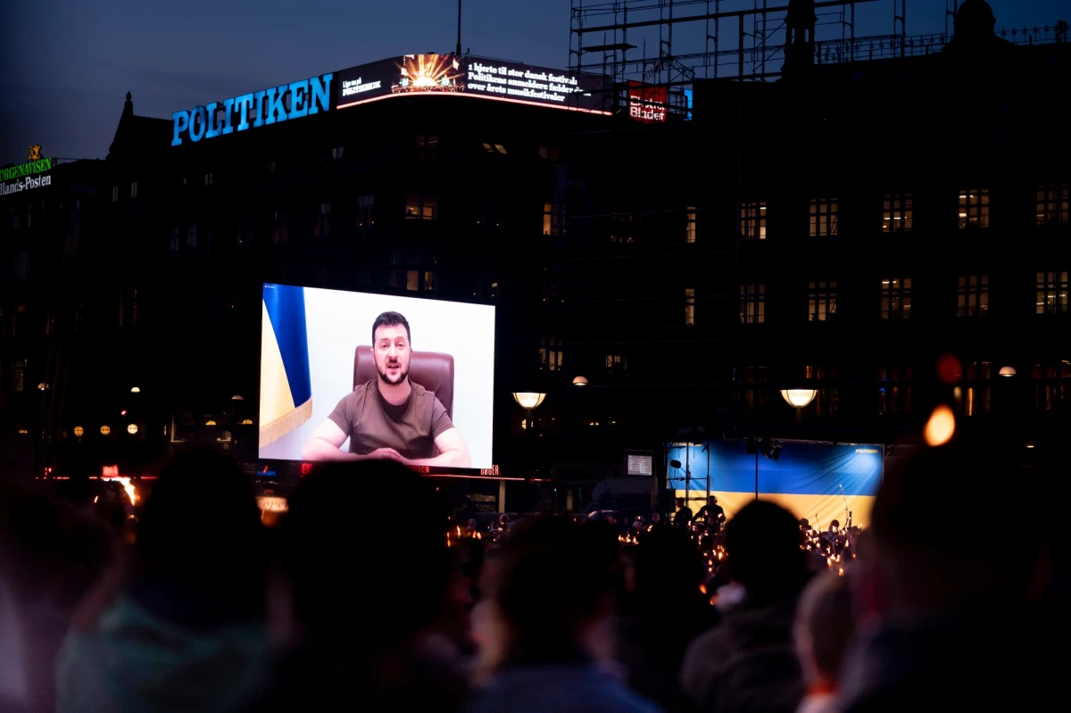 Po II wojnie światowej cały świat miał nadzieję, że była to ostatnia wojna. Ale teraz wojna dotarła na Ukrainę i nie zatrzyma się na naszej ziemi - powiedział prezydent Ukrainy w wideo, zaadresowanym do narodu duńskiego w rocznicę wyzwolenia Danii z rąk nazistów.