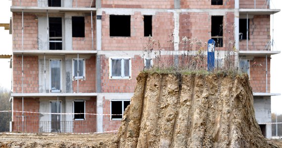 Wakacje kredytowe w lipcu mają stać się faktem. Chodzi o rozwiązania, które mają ulżyć kredytobiorcom w czasie wysokiej ponad 12 - procentowej inflacji i rosnących stóp procentowych. 