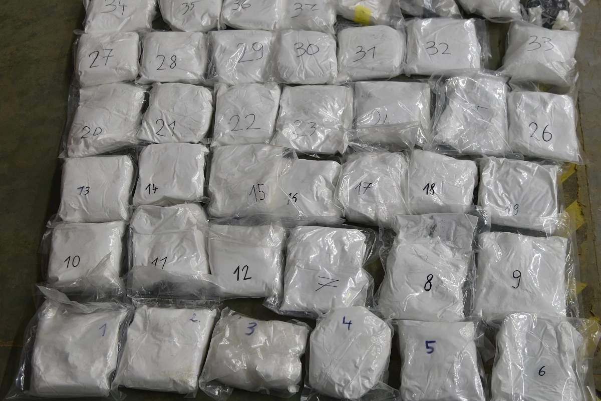 Kokainę wartą blisko 12 mln złotych zarekwirowali funkcjonariusze Podlaskiego Oddziału Straży Granicznej. Zatrzymano 51-letniego kierowcę. 