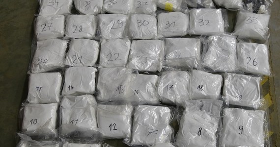 Kokainę wartą blisko 12 mln złotych zarekwirowali funkcjonariusze Podlaskiego Oddziału Straży Granicznej. Zatrzymano 51-letniego kierowcę. 