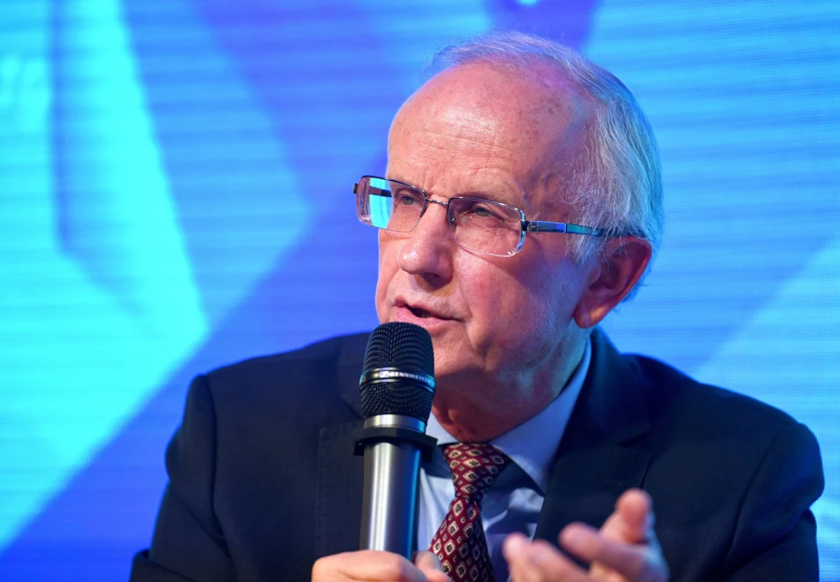 Dobrze by było, gdyby w sprawie inflacji fakty były znane, poglądy ujednolicone. Ale niestety dyskusja upolitycznia się. Bardzo wyraźnie w obecnej narracji o inflacji w Polsce widać różne punkty widzenia, w zależności od tego kto ma, jakie sympatie polityczne" - mówił w internetowym radiu RMF24, w rozmowie z Bogdanem Zalewskim, profesor Grzegorz W. Kołodko. 