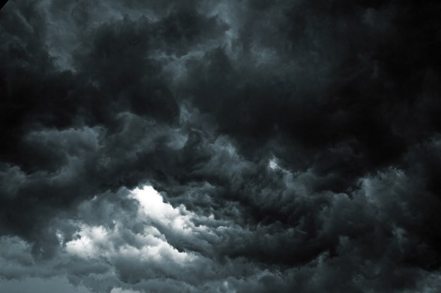 IMGW ostrzega przed burzami z gradem. Alerty dla sześciu województw